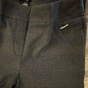 SOHO Women’s L skinny pants